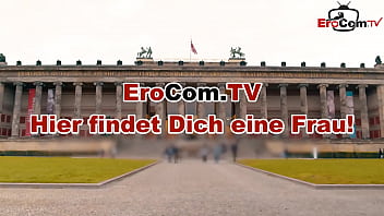 Tätowiertes deutsches Mädchen datet fremden Mann online für Sex